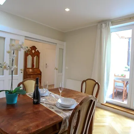 Charles Bridge Unique Maisonette