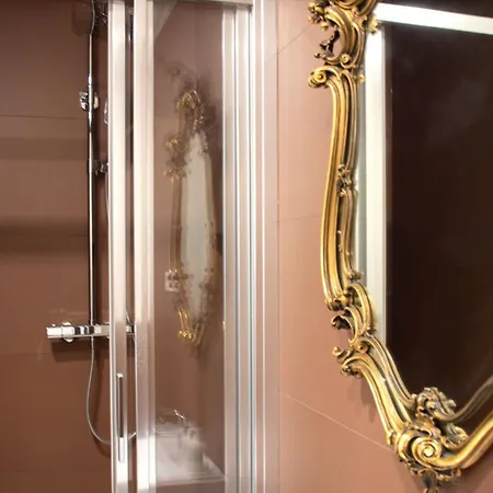 Διαμέρισμα Charles Bridge Unique Maisonette Πράγα