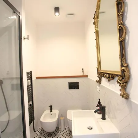 Charles Bridge Unique Maisonette